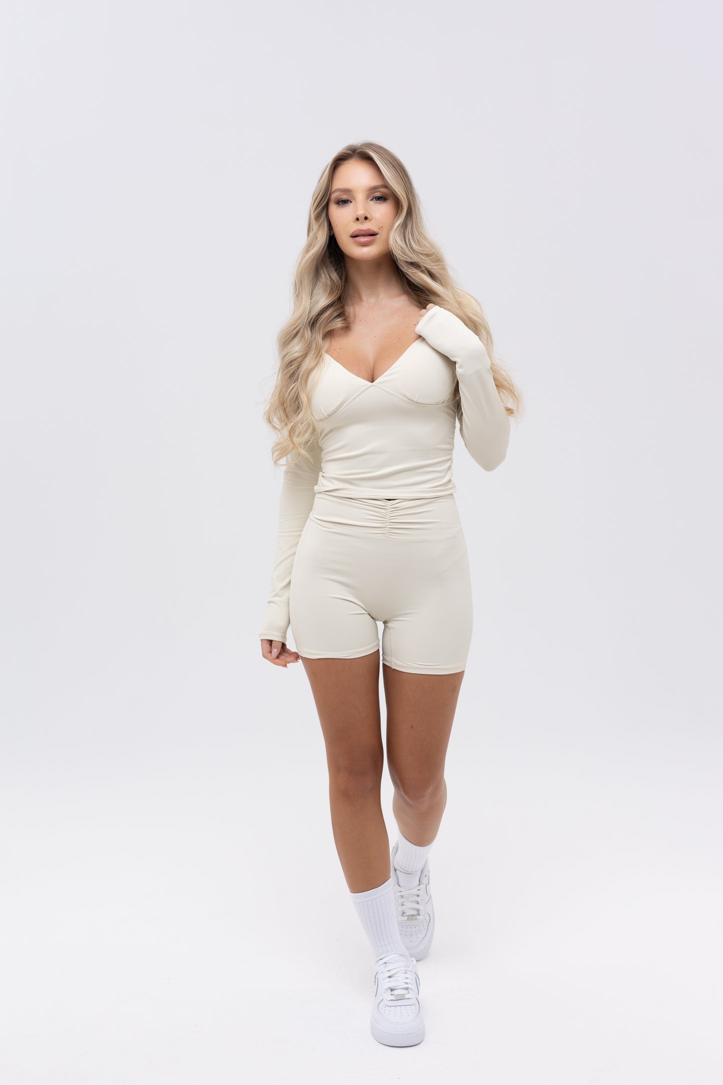 LINA SHORT – IVORY