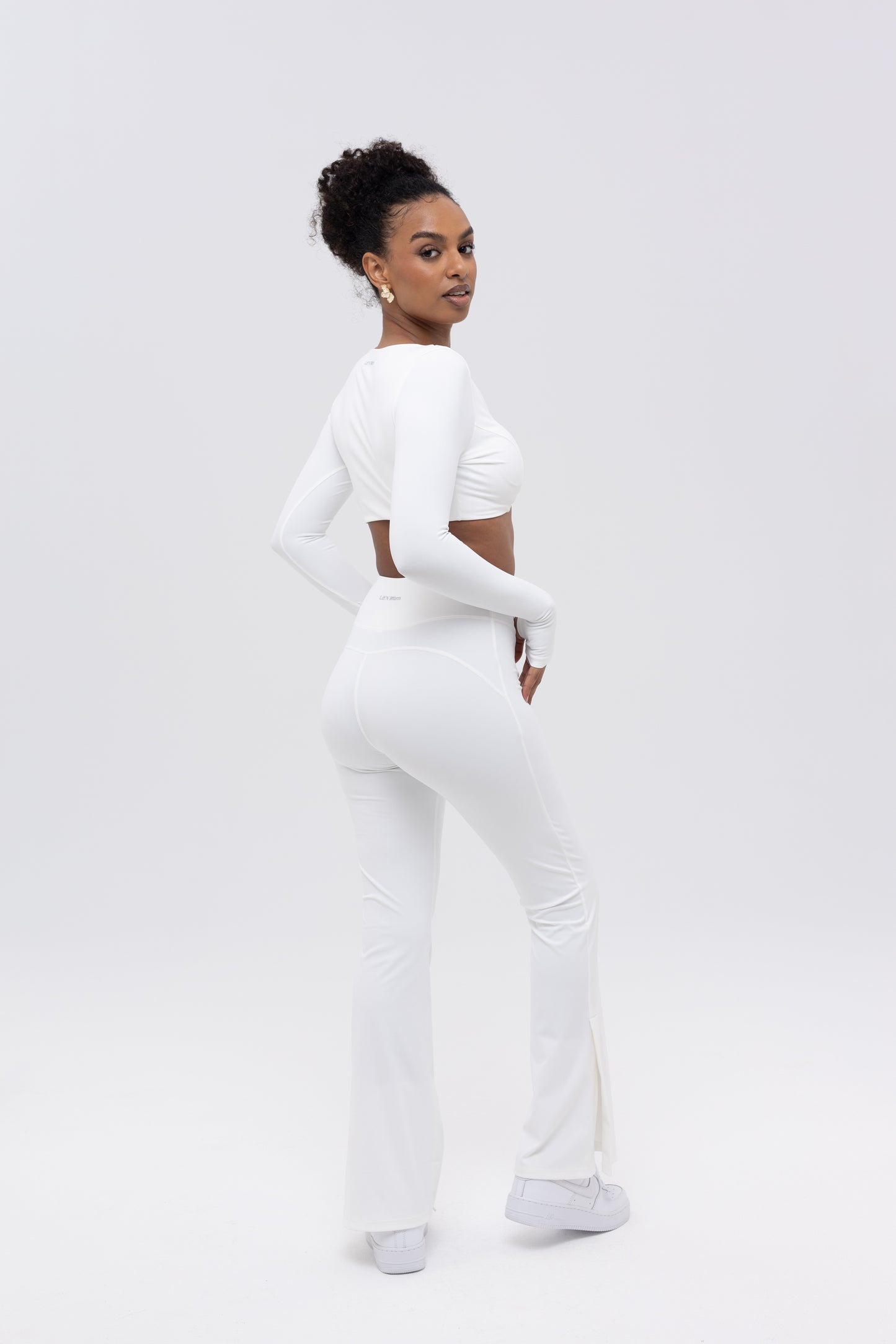 ALBA FLARES – WHITE