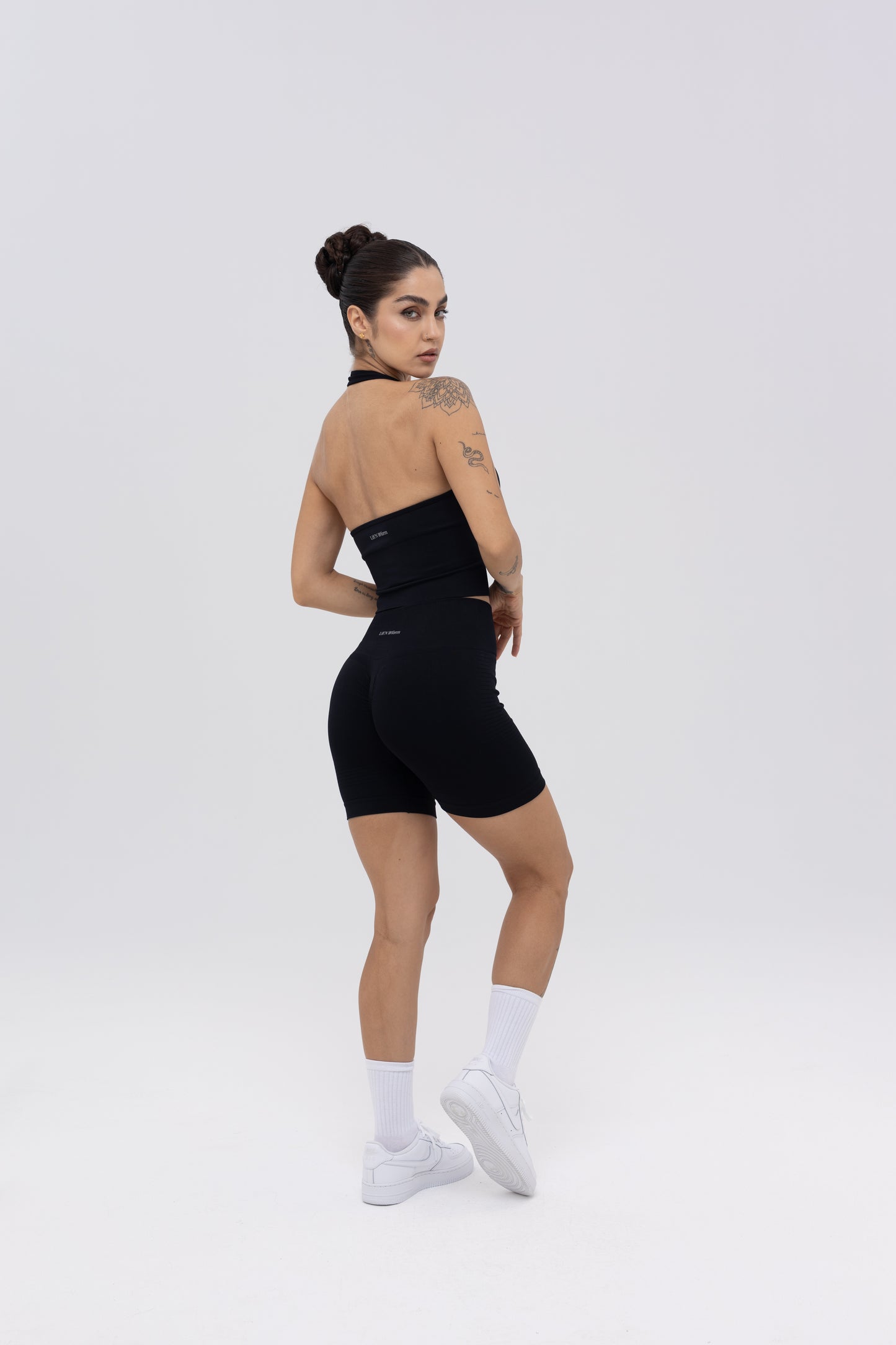 SLANCIO SHORT – BLACK
